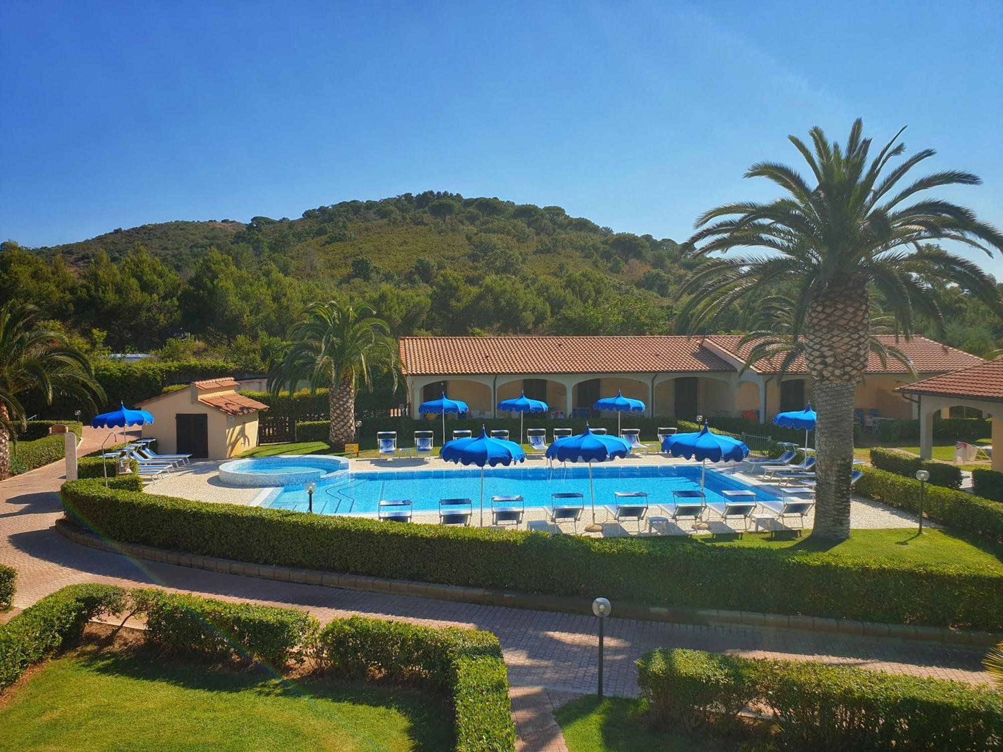 Lido Azzurro Rta Aparthotel 3*